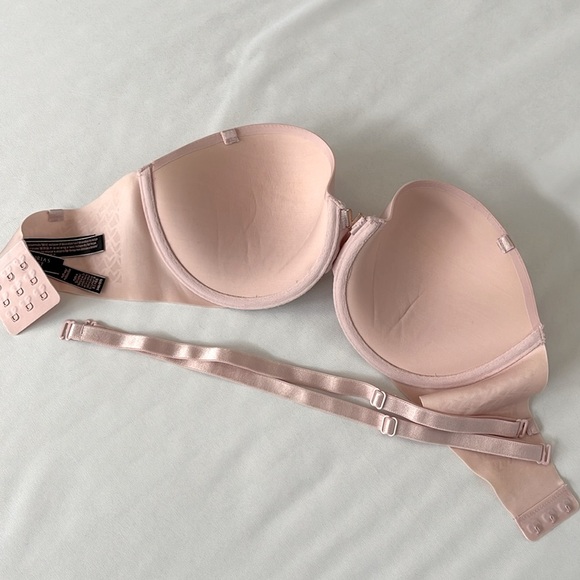 Victoria Secret Strapless Convertible Bra 34D - Picture 6 of 7